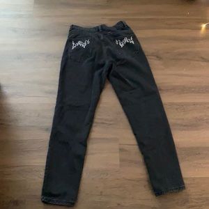 pants are too small for me